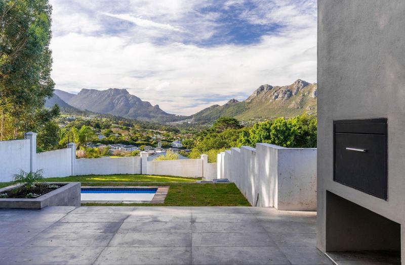 4 Bedroom Property for Sale in Hout Bay Western Cape
